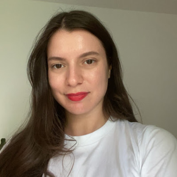 Meet your Posher, Sara - Picture 1 of 1